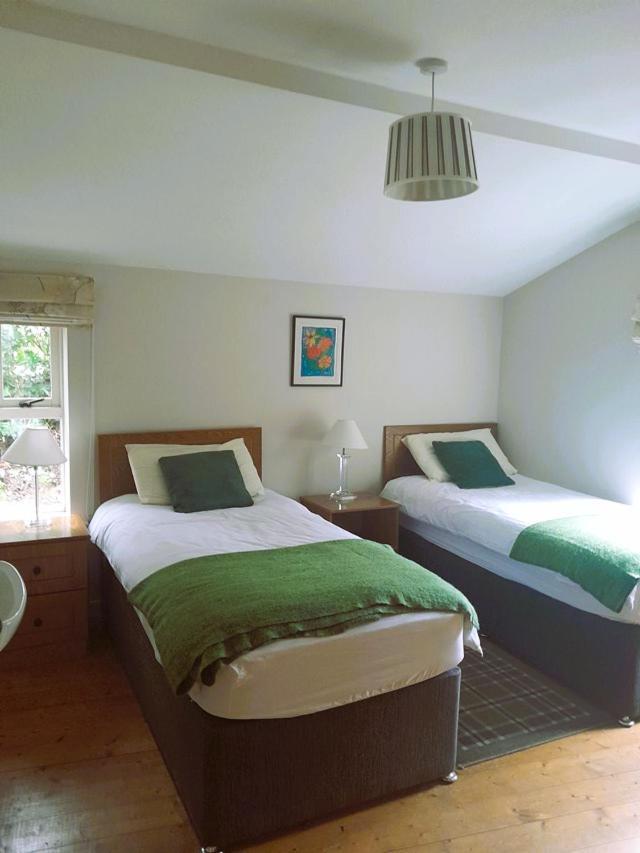 Ballyhoura Mountain Lodges Ballyorgan Екстериор снимка